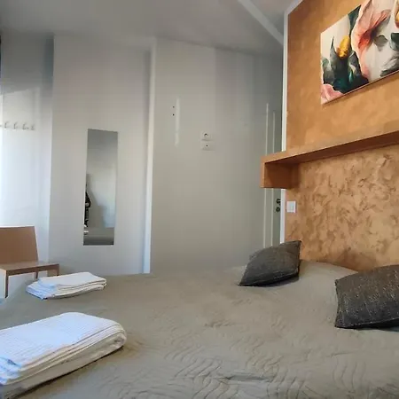A Casa Di Alice - 3* 塔武利亚